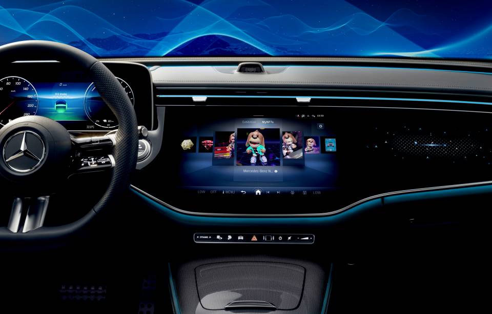 Mercedes-Benz Unveils In-Car NFT App and Teases New NFT Drop at CES ...